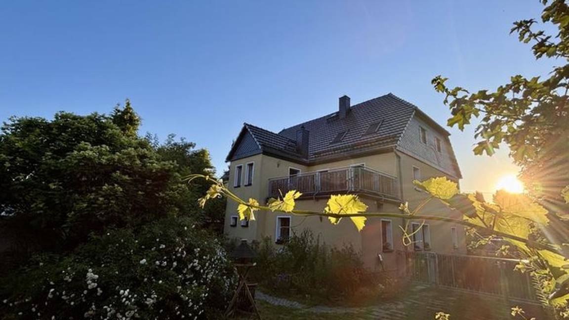 95 M² Ferienwohnung ∙ 2 Schlafzimmer ∙ 6 Gäste - Stadt Wehlen