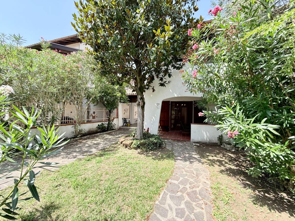 Villa ∙ 3 Schlafzimmer ∙ 9 Gäste - Comacchio