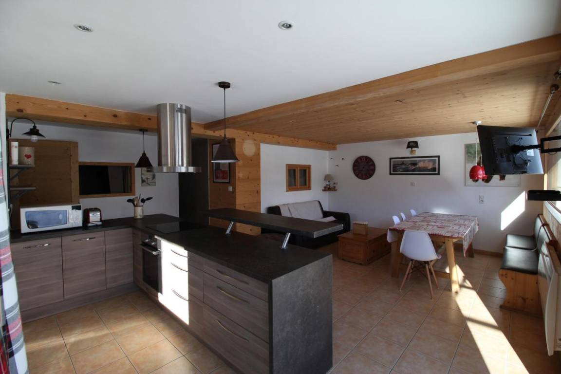 75 m&sup2; Chalet 1 Schlafzimmer 6 G&auml;ste