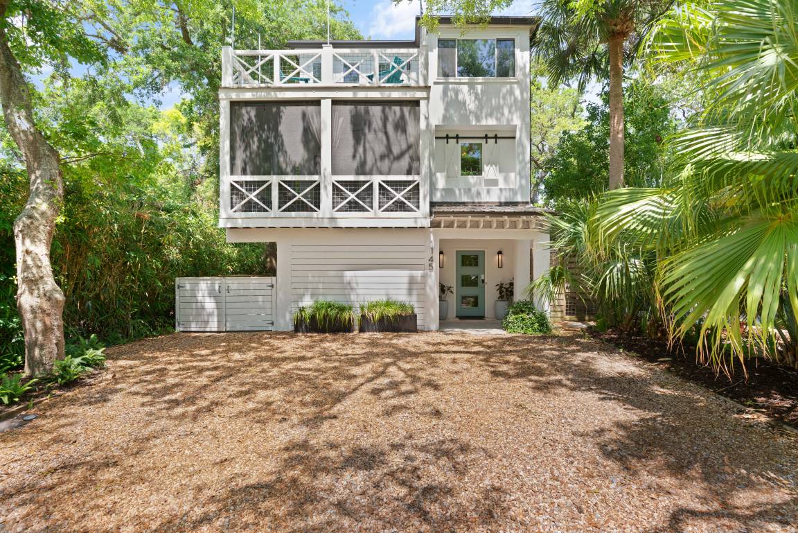 227 M² House ∙ 5 Bedrooms ∙ 12 Guests - Brunswick, GA