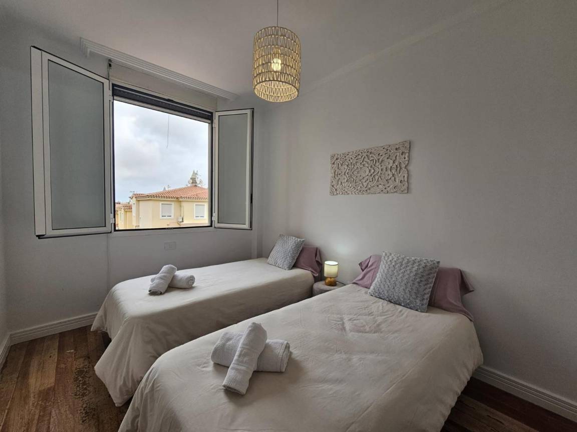 170 M² Apartamento ∙ 4 Habitaciones ∙ 7 Huéspedes - Arucas