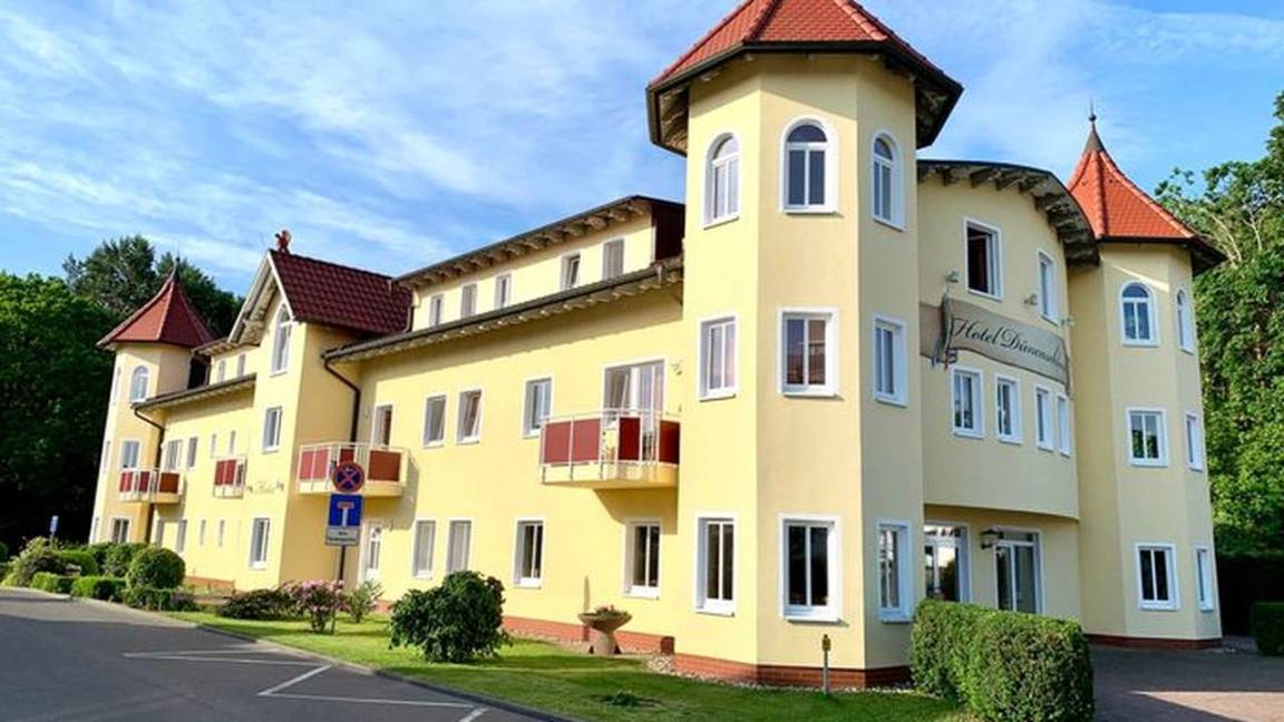 30 M² Hotel ∙ 2 Guests - Karlshagen