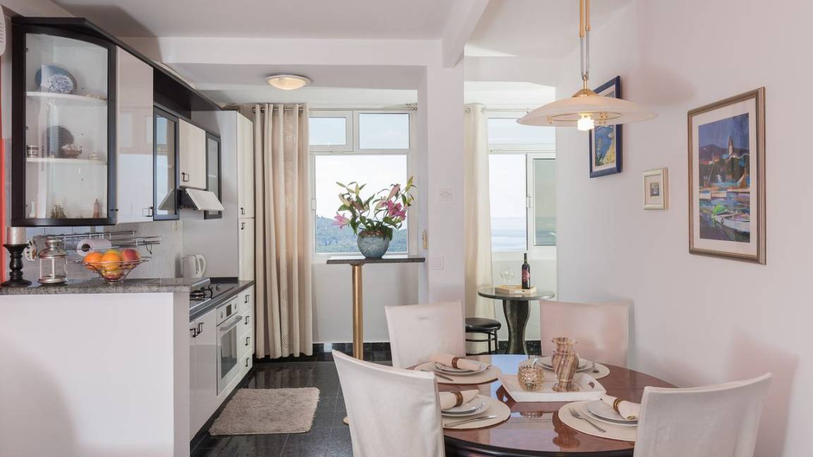 54 M² Ferienwohnung ∙ 2 Schlafzimmer ∙ 4 Gäste - Dubrovnik