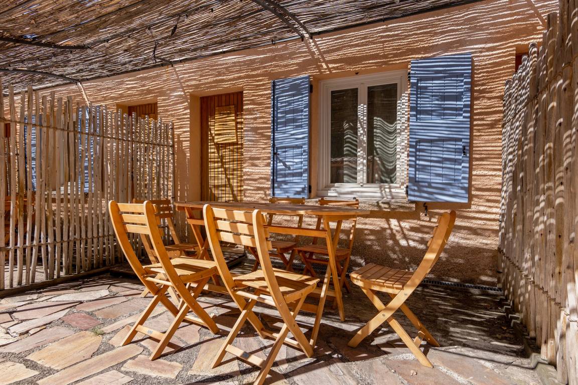 65 M² Maison De Vacances ∙ 2 Chambres ∙ 6 Personnes - Forcalquier