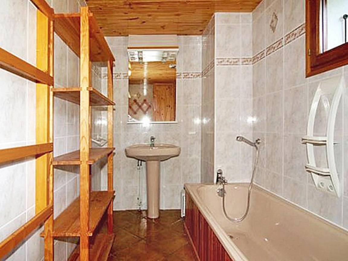 210 m² Chalet ∙ 6 Schlafzimmer ∙ 15 Gäste – Bild 6