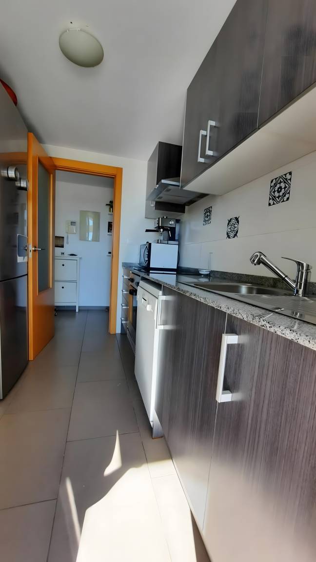 100 M² Apartamento ∙ 3 Quartos ∙ 6 Hóspedes - Alicante