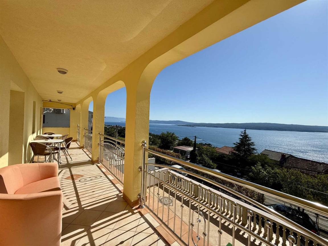 80 M² Appartamento Vacanza ∙ 7 Ospiti - Cirquenizza