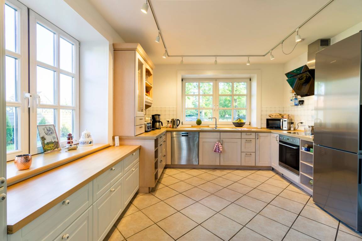 230 m² Ferienhaus ∙ 6 Schlafzimmer ∙ 14 Gäste – Bild 8