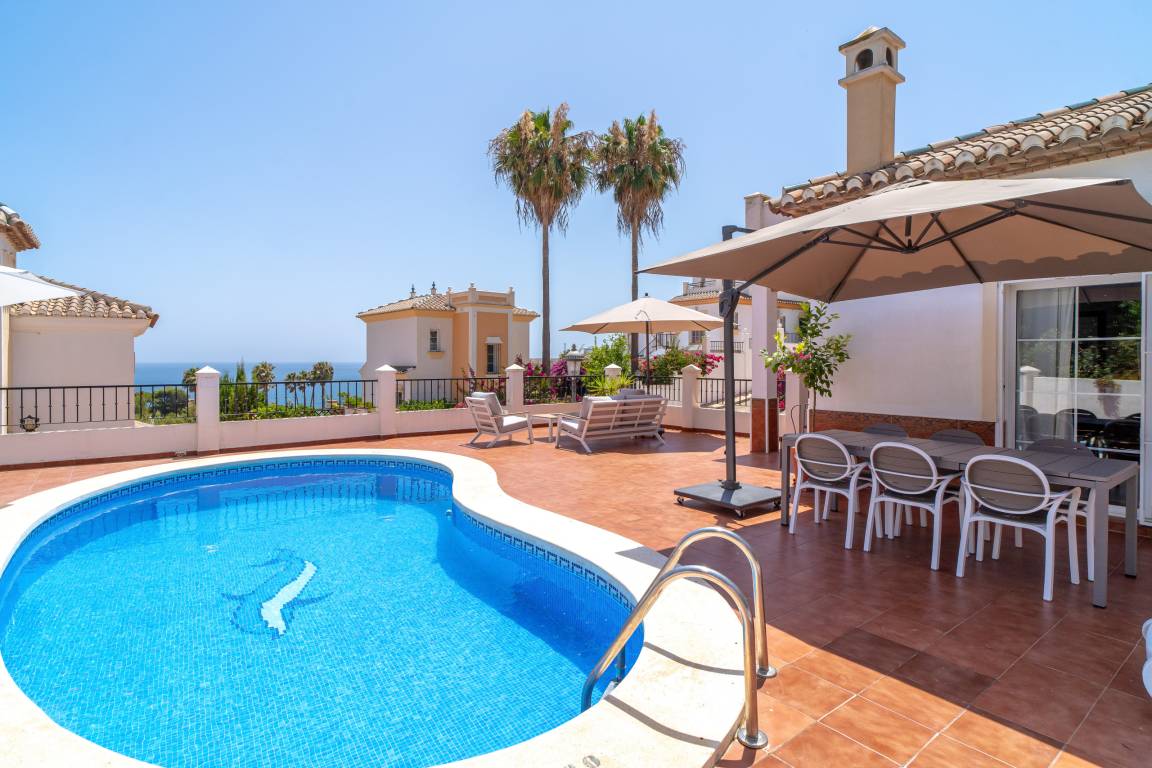 100 M² Villa ∙ 3 Bedrooms ∙ 6 Guests - Frigiliana