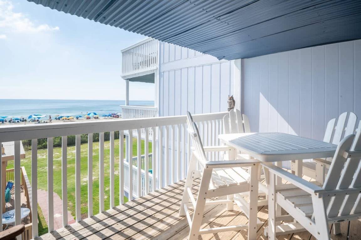 61 M² House ∙ 1 Bedroom ∙ 6 Guests - Carolina Beach, NC