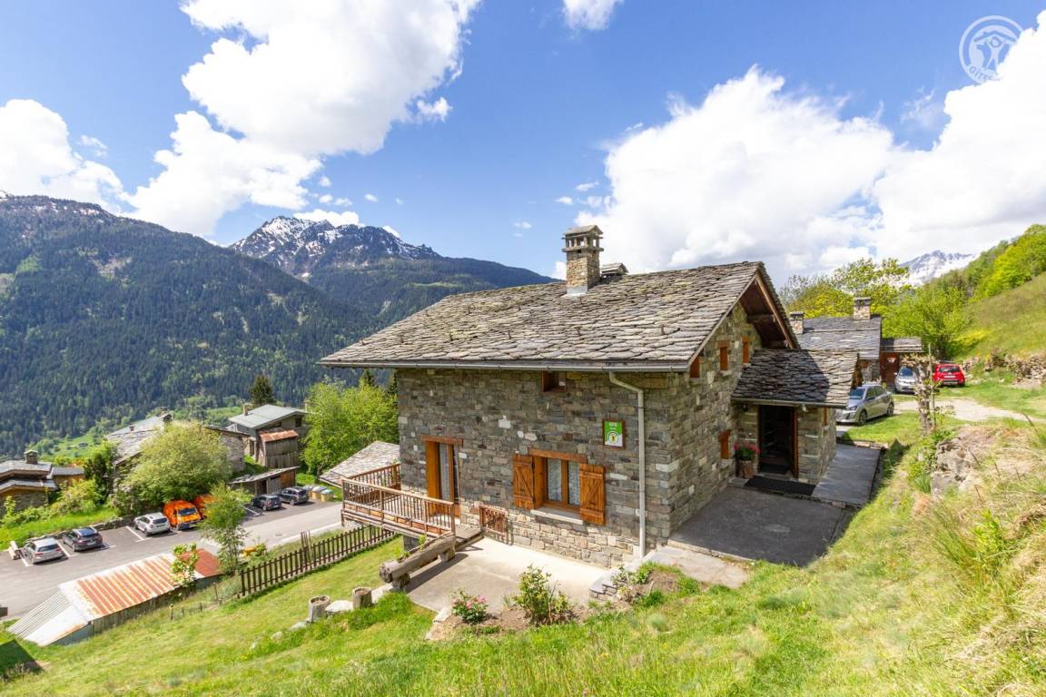 148 m&sup2; G&icirc;te 7 Schlafzimmer 12 G&auml;ste
