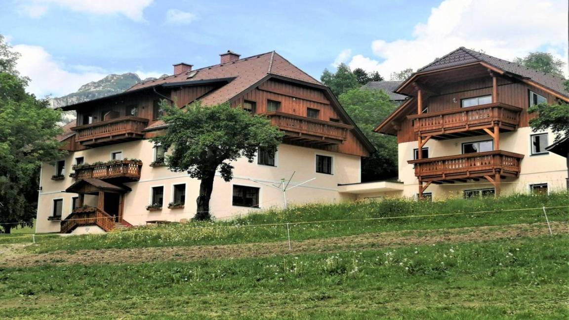 62 M² Ferienwohnung ∙ 2 Schlafzimmer ∙ 4 Gäste - Bad Mitterndorf