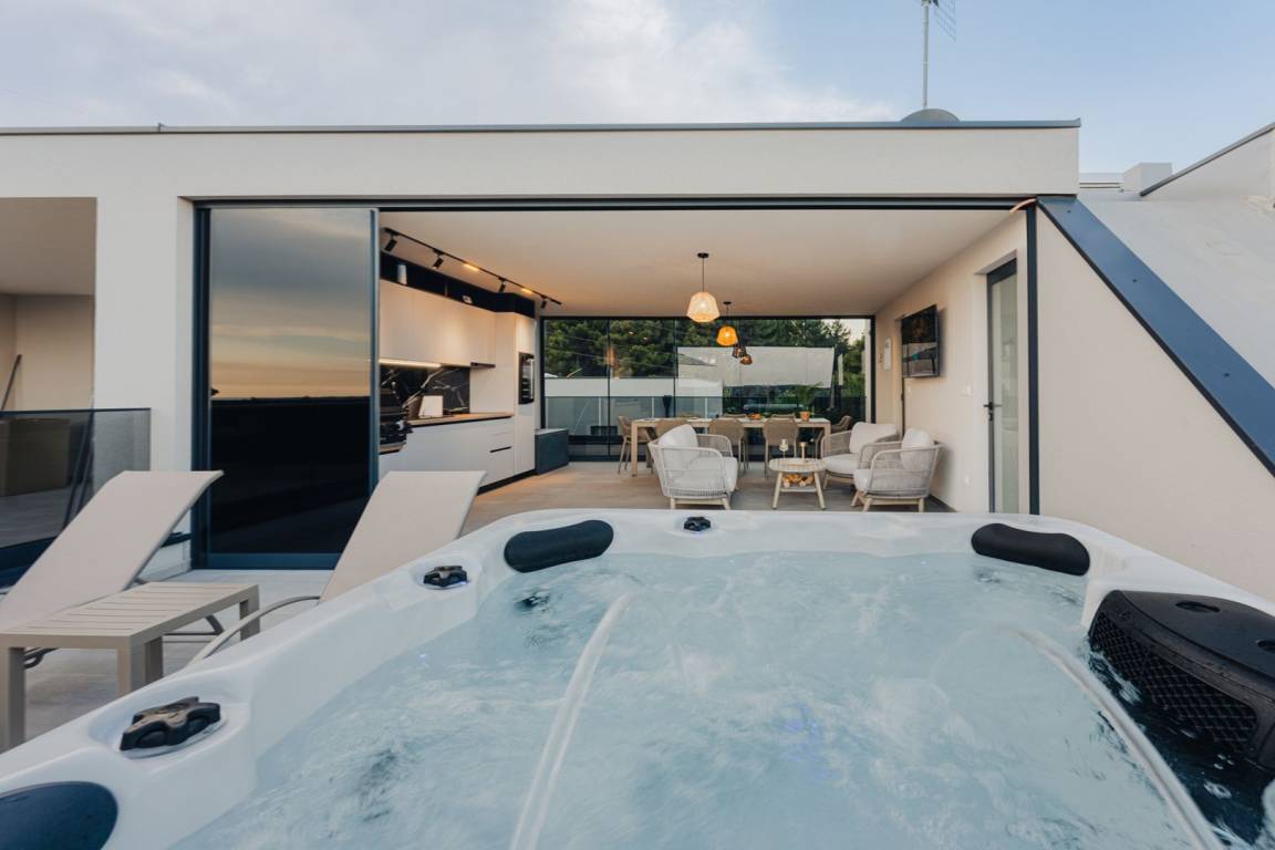 86 M² Apartment ∙ 2 Bedrooms ∙ 4 Guests - Poreč