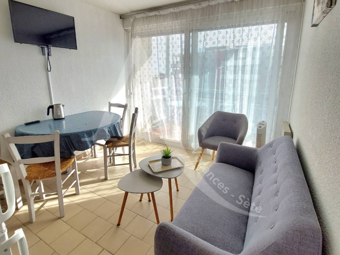 29 M² Apartment ∙ 2 Bedrooms ∙ 4 Guests - Mèze