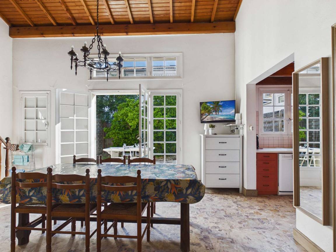90 M² Huis ∙ 3 Slaapkamers ∙ 10 Gasten - Vias