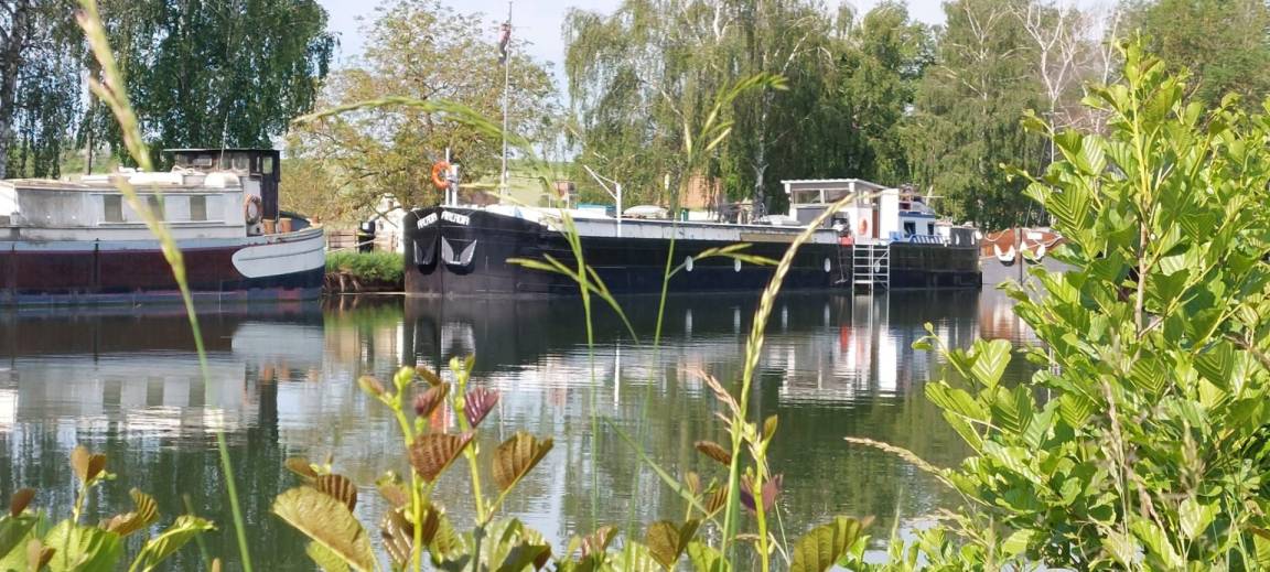 25 M² Péniche ∙ 2 Chambres ∙ 4 Personnes - Alsace