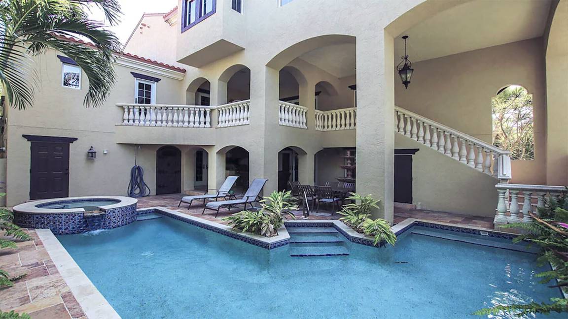 568 M² House ∙ 7 Bedrooms ∙ 16 Guests - Captiva, FL