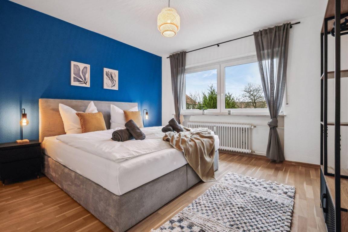 75 M² Ferienwohnung ∙ 2 Schlafzimmer ∙ 5 Gäste - Sankt Wendel