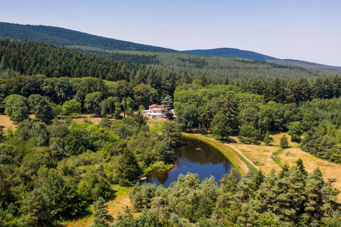 300 M² Huis ∙ 5 Slaapkamers ∙ 8 Gasten - Mazamet