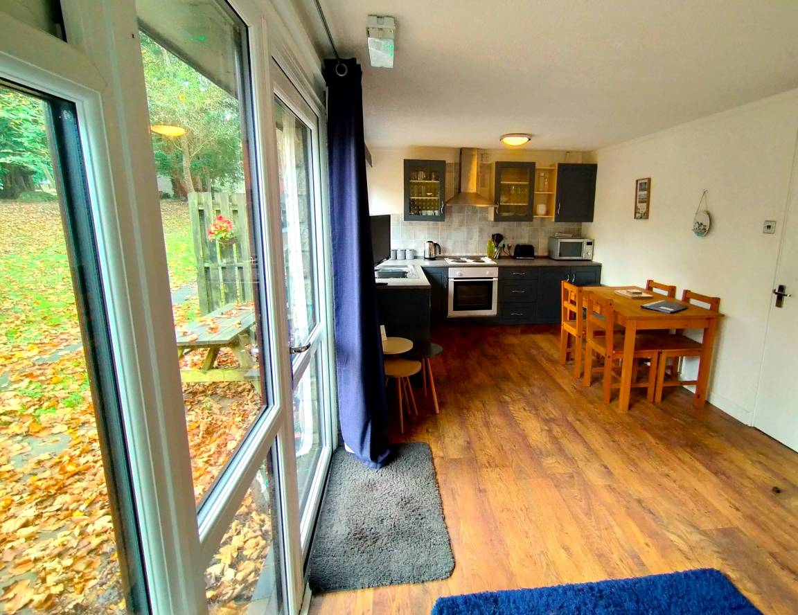 55 M² Chalet ∙ 2 Bedrooms ∙ 4 Guests - Cornwall