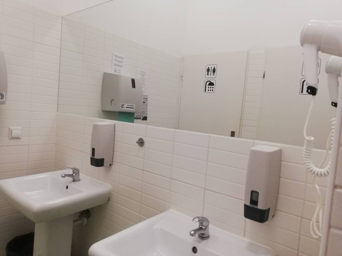 12 m² Privatzimmer ∙ 1 Schlafzimmer ∙ 2 Gäste – Bild 11