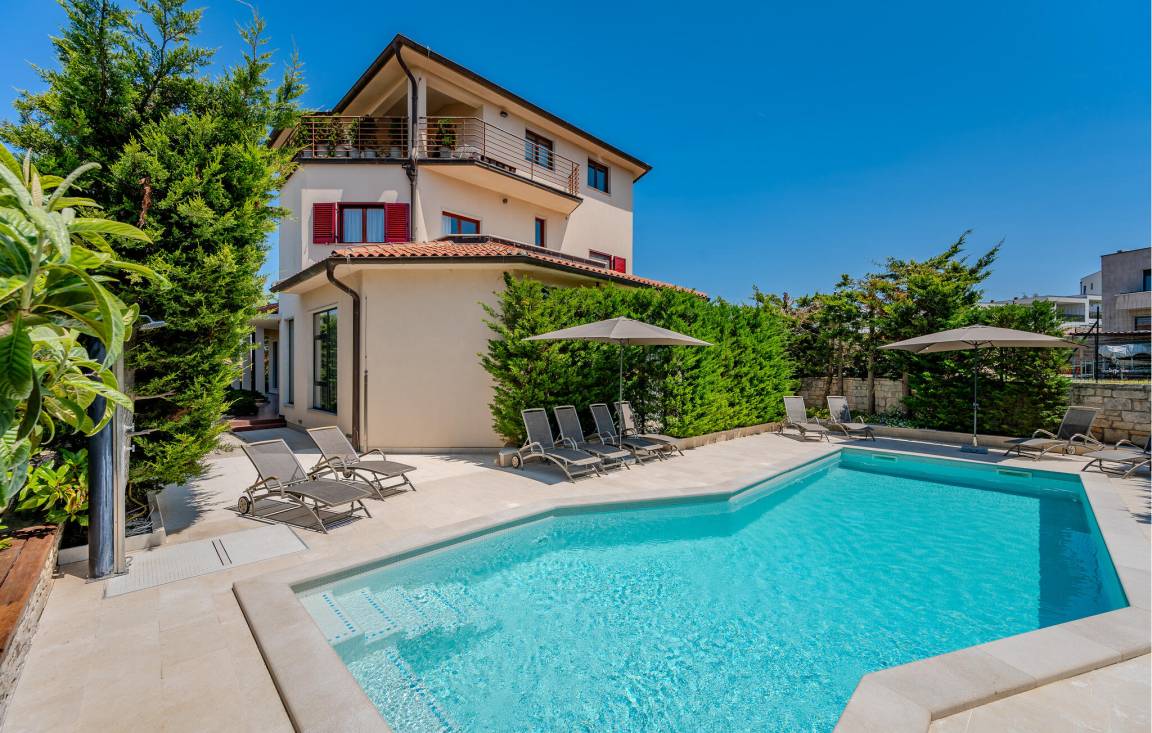 49 M² Apartment ∙ 1 Bedroom ∙ 4 Guests - Pula