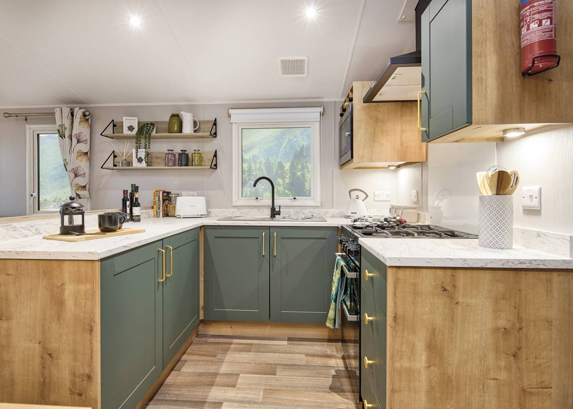 Chalet ∙ 2 Bedrooms ∙ 4 Guests - Norfolk