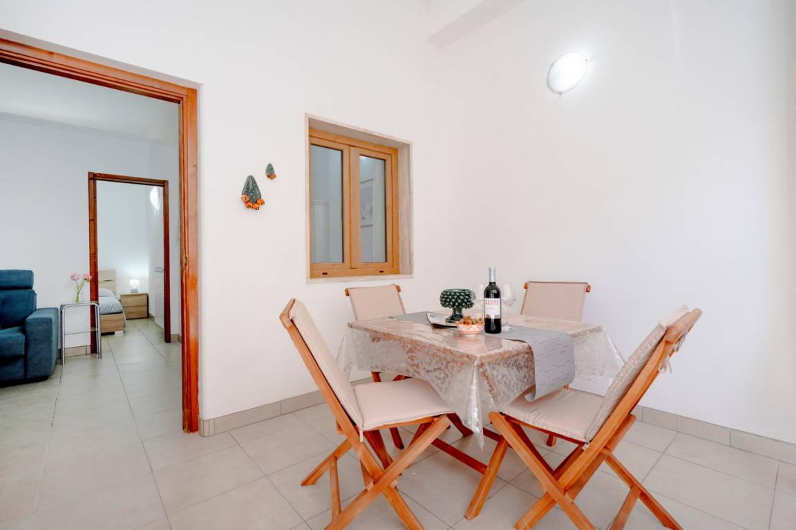 53 M² Apartment ∙ 1 Bedroom ∙ 4 Guests - Monopoli