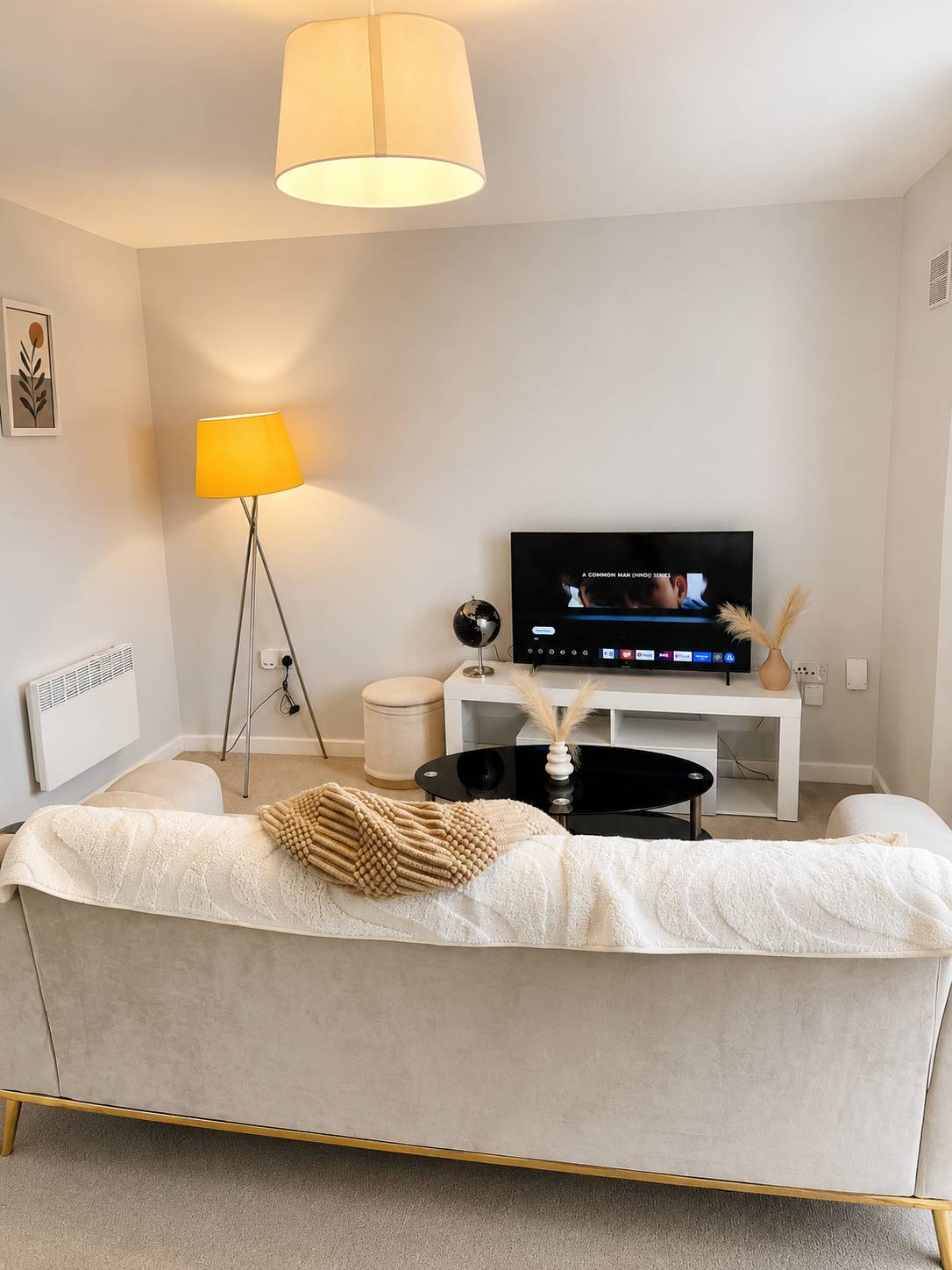 75 M² Apartment ∙ 2 Bedrooms ∙ 4 Guests - Wolverhampton