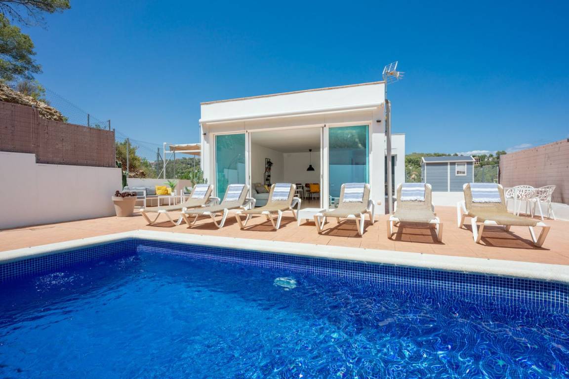 Villa ∙ 4 Slaapkamers ∙ 8 Gasten - Vilanova i la Geltrú