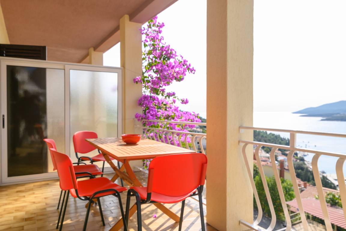 65 M² Apartamento ∙ 2 Habitaciones ∙ 4 Huéspedes - Rabac