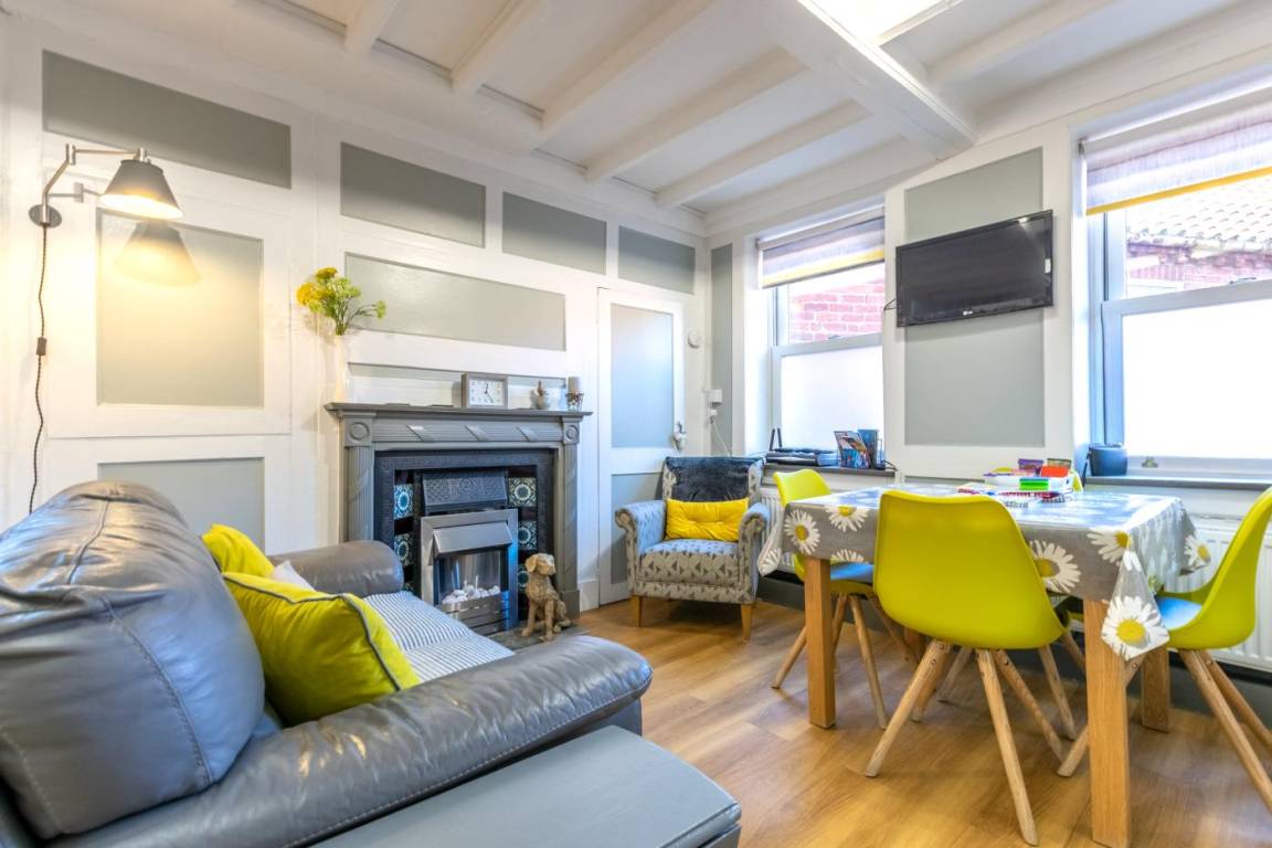 Cottage ∙ 2 Bedrooms ∙ 4 Guests - Robin Hood's Bay