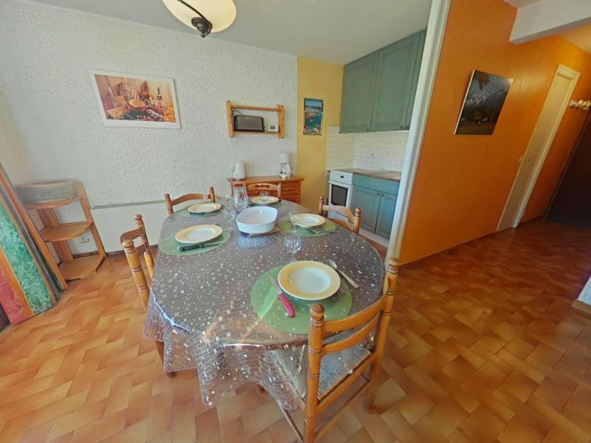 40 m² Ferienwohnung ∙ 1 Schlafzimmer ∙ 6 Gäste – Bild 22