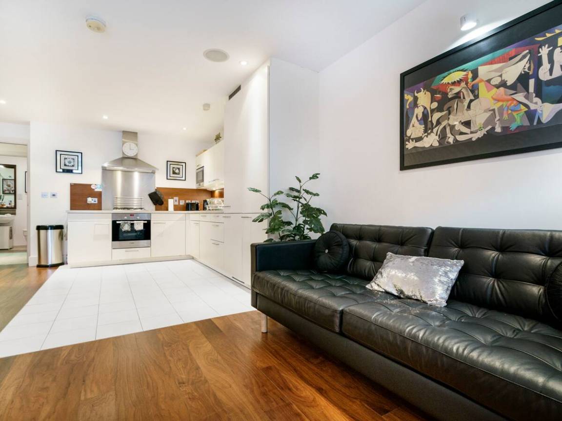 56 M² Apartment ∙ 1 Bedroom ∙ 2 Guests - Belfast