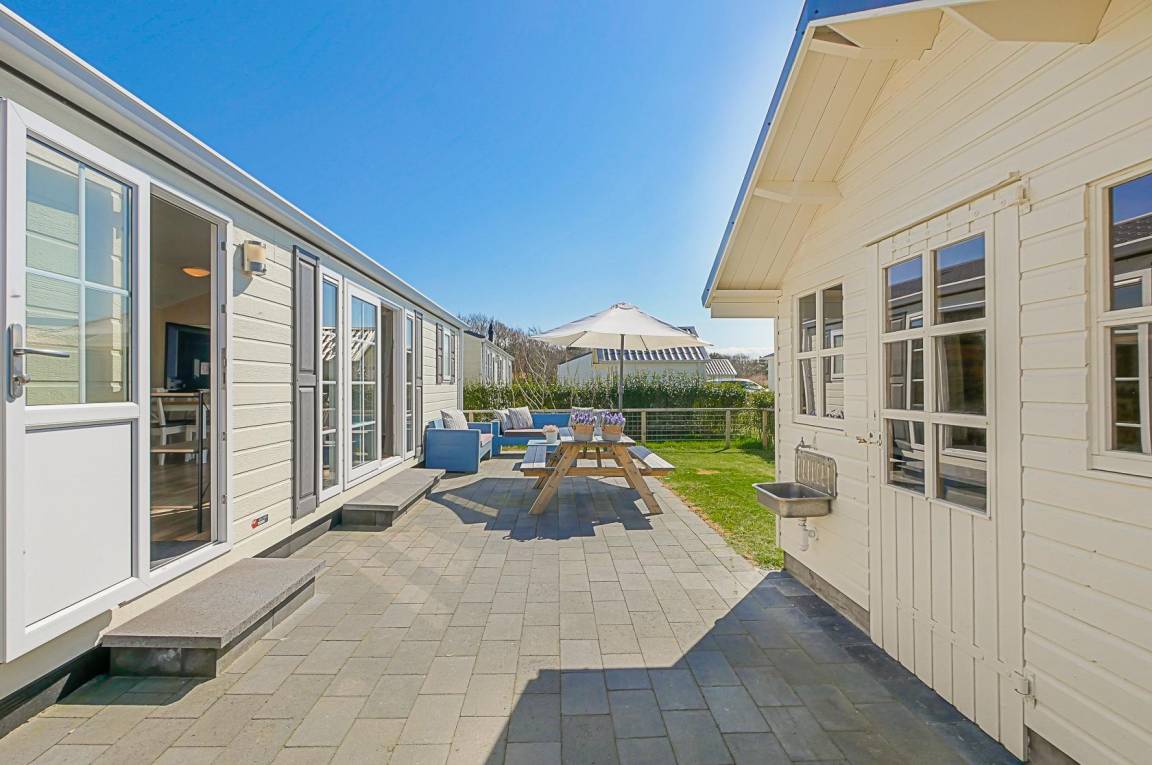 45 M² Huis ∙ 2 Slaapkamers ∙ 5 Gasten - Groote Keeten