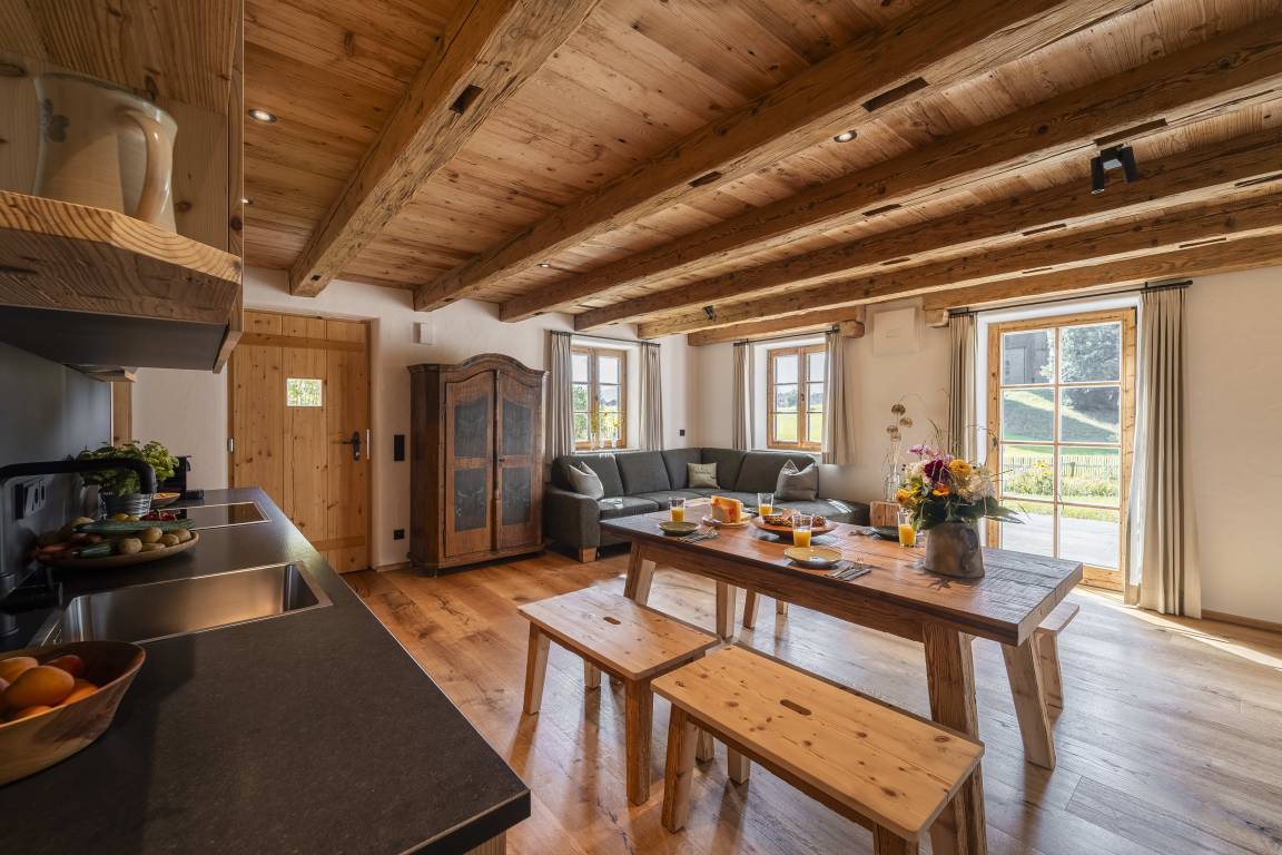 67 M² Ferienwohnung ∙ 2 Schlafzimmer ∙ 5 Gäste - Waging am See