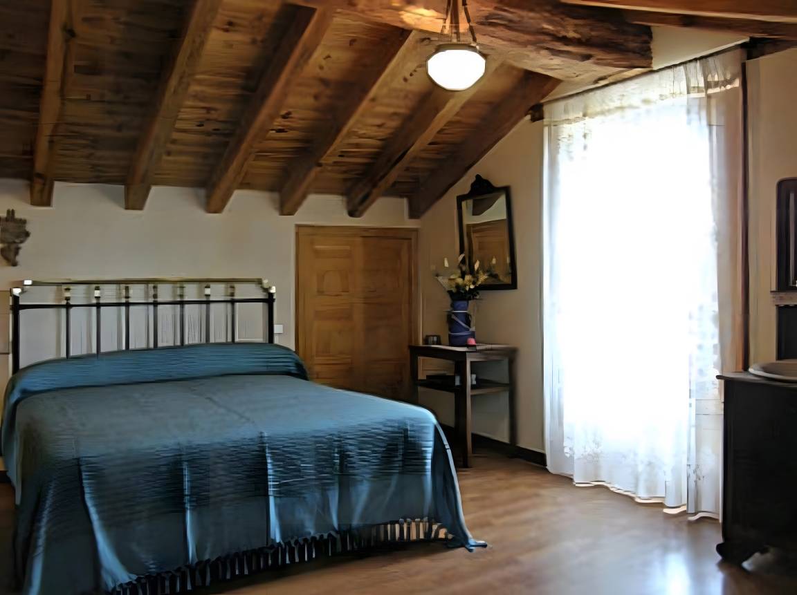 38 M² Private Room ∙ 1 Bedroom ∙ 2 Guests - Soria