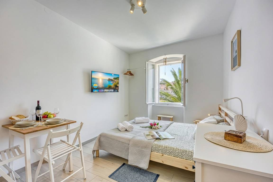 18 M² Studio ∙ 2 Personnes - Mali Lošinj