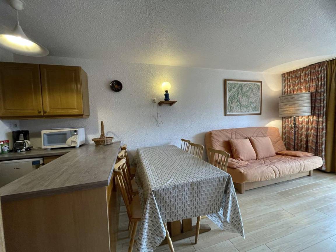 44 m² Ferienwohnung ∙ 1 Schlafzimmer ∙ 6 Gäste – Bild 5