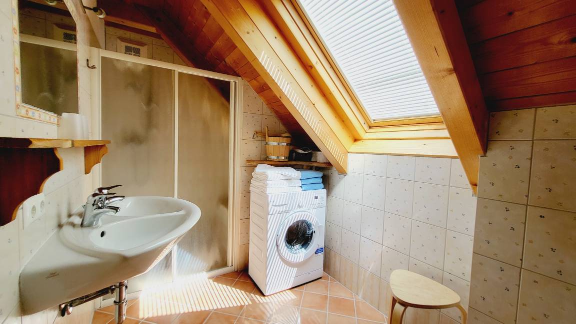 76 m² Ferienhaus ∙ 2 Schlafzimmer ∙ 6 Gäste – Bild 11