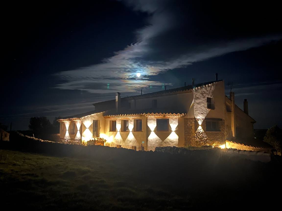 430 M² Casa ∙ 15 Habitaciones ∙ 30 Huéspedes - Villafranca del Cid