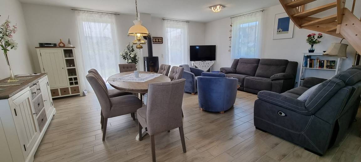 98 m² Ferienhaus ∙ 2 Schlafzimmer ∙ 4 Gäste – Bild 3