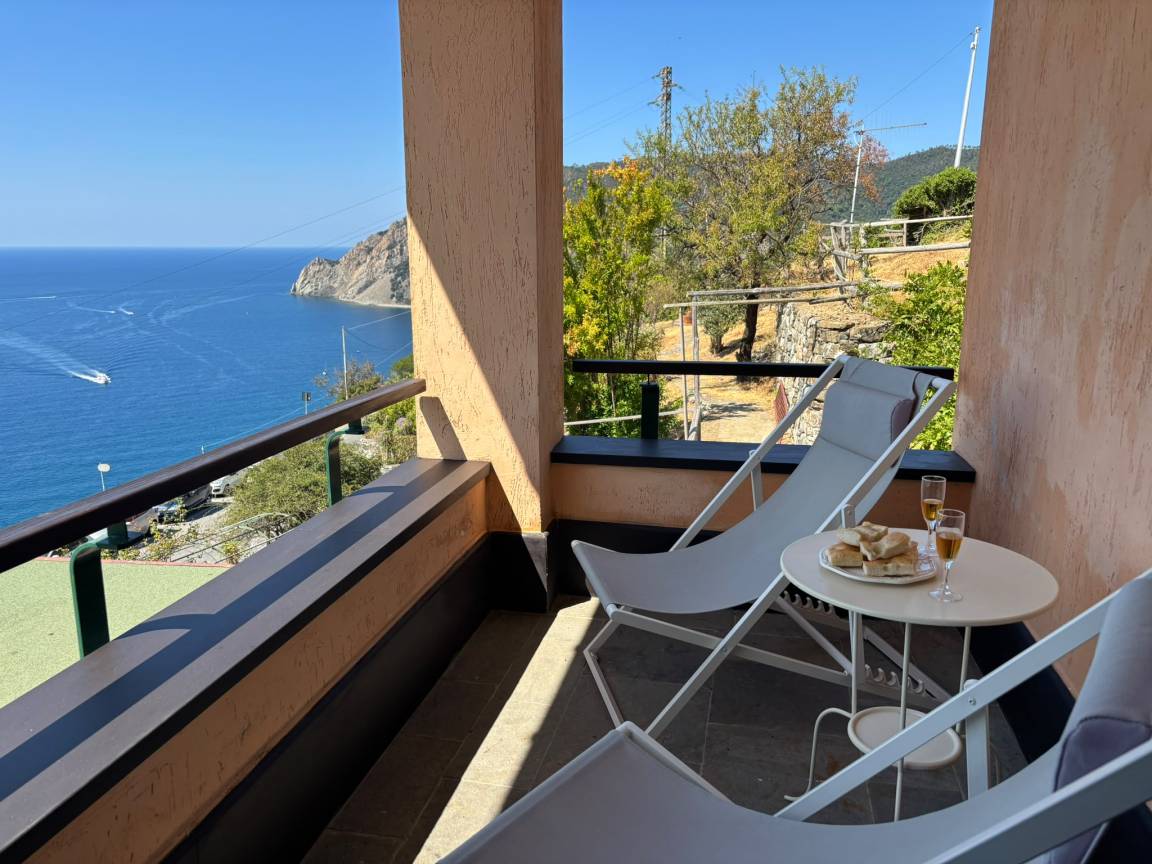 150 M² House ∙ 4 Bedrooms ∙ 9 Guests - Monterosso al Mare