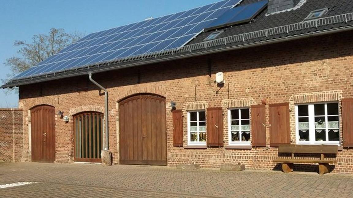 80 M² Hotel ∙ 1 Habitación ∙ 1 Huésped - Hahn