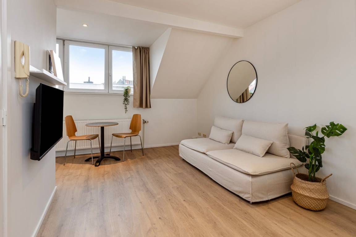 45 M² Apartment ∙ 2 Guests - Brussels