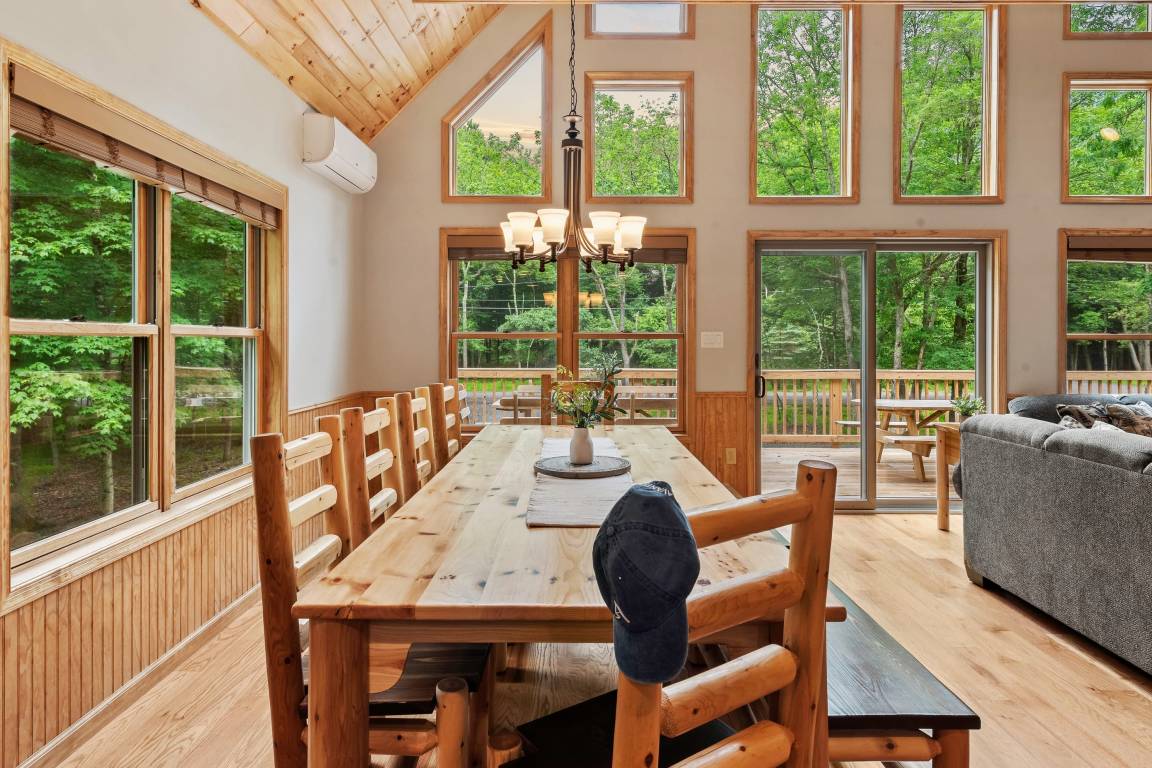 297 M² House ∙ 6 Bedrooms ∙ 16 Guests - Pennsylvania