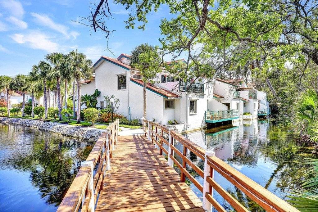 183 M² Condo ∙ 3 Bedrooms ∙ 6 Guests - Naples, FL