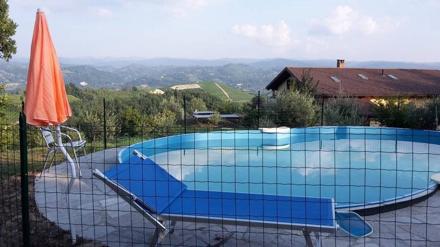 Casa a Acqui Terme con piscina