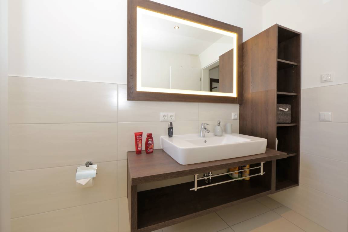 64 m² Ferienwohnung ∙ 2 Schlafzimmer ∙ 4 Gäste – Bild 22