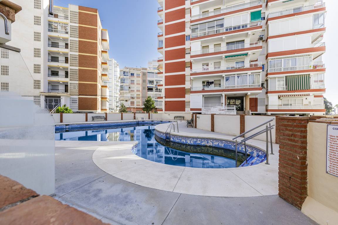 80 M² Apartament ∙ 3 Sypialnie ∙ 6 Gości - Vélez-Málaga